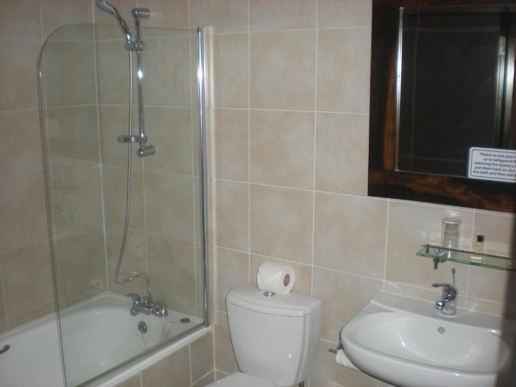 The Townhouse Hotel Арброт Экстерьер фото
